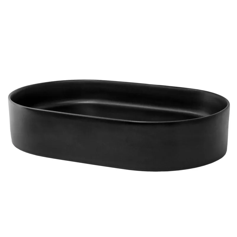 Schwarze, ovale Schale ohne Inhalt auf weißem Hintergrund.
